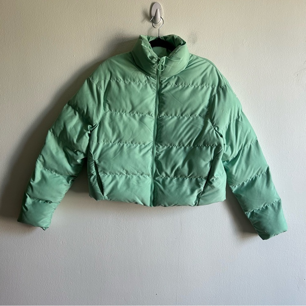 Gymshark Sz XS Mint Green Cropped Puffer Winter Coat - Picture 2 of 12